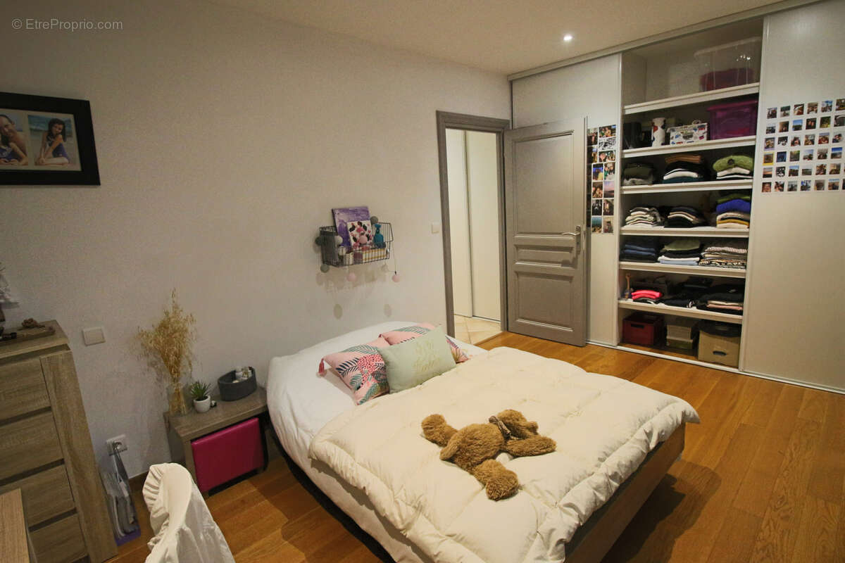 Maison à PUY-L&#039;EVEQUE