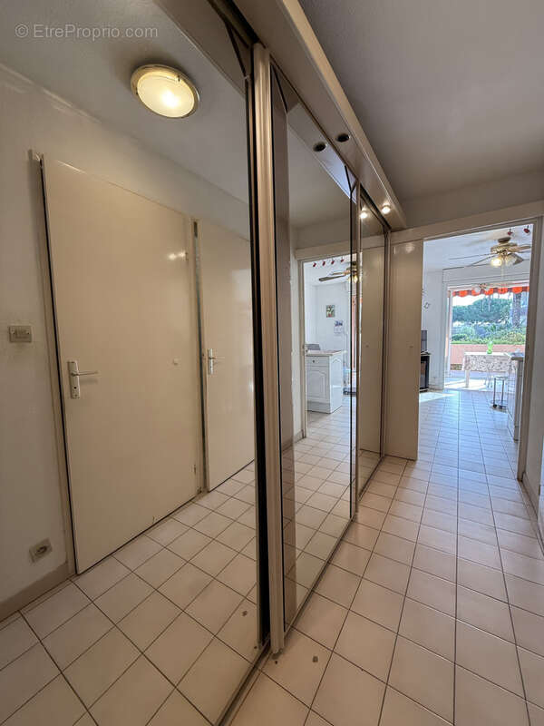 Appartement à LA LONDE-LES-MAURES