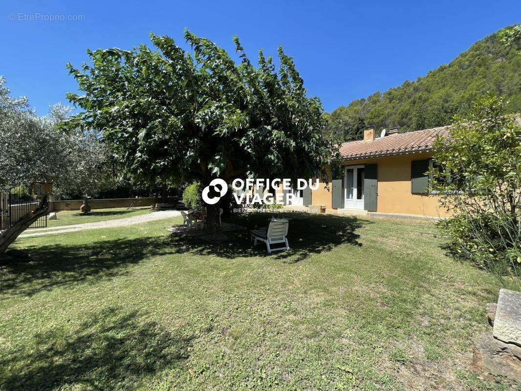 Maison - 5 pièces - 103,64 m² - photo 3