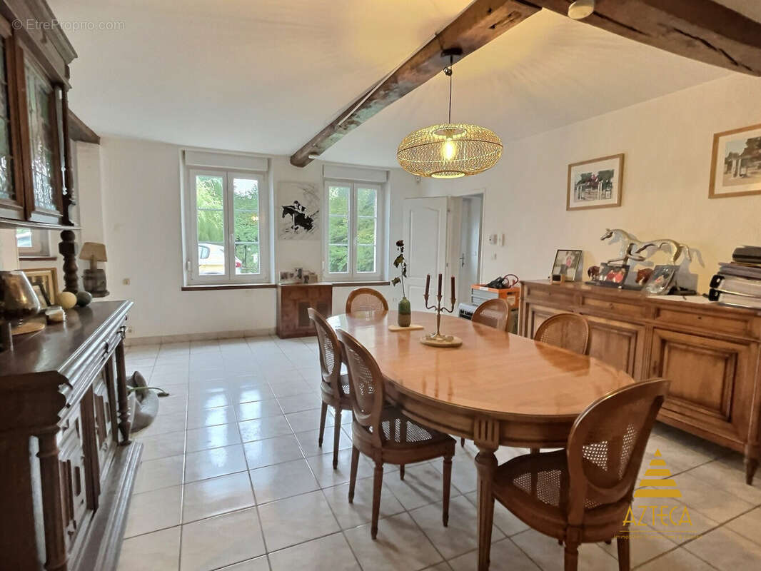 Maison à HIRSON