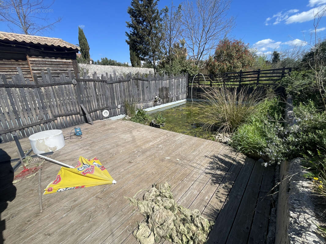 Terrain à PUILACHER