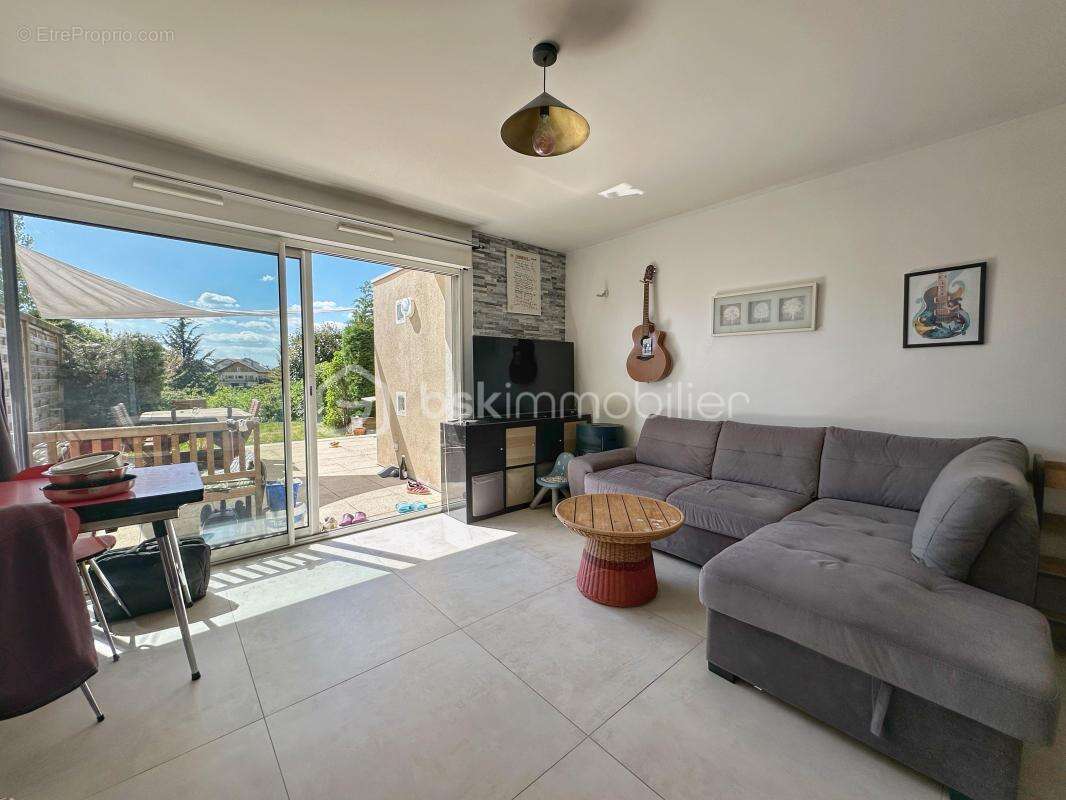 Appartement à VILLAZ
