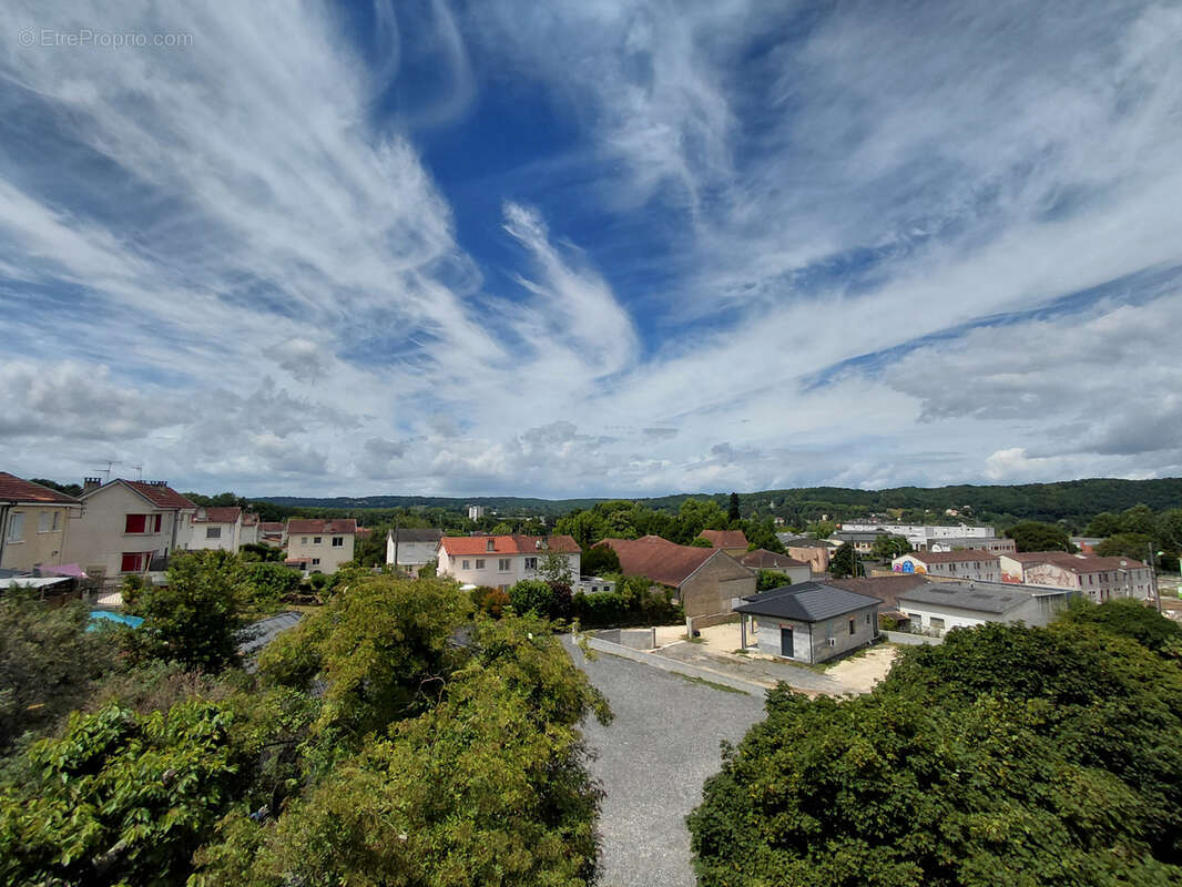 Appartement à COULOUNIEIX-CHAMIERS