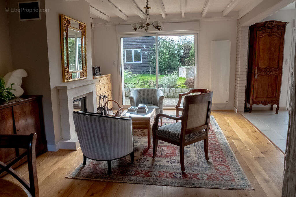 Maison à OCTEVILLE-SUR-MER