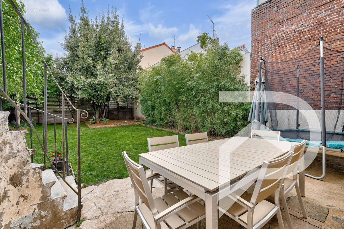 Maison à VITRY-SUR-SEINE