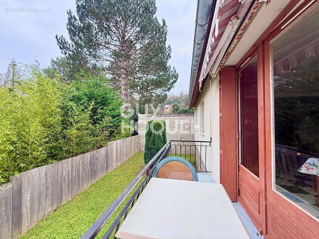 Honfleur - secteur prisé - maison avec terrain de 894m2 - photo 6
