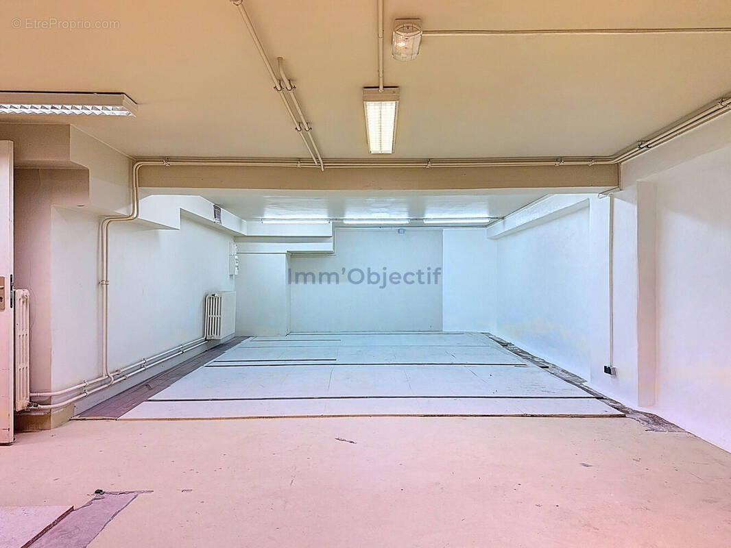 Commerce à PARIS-12E