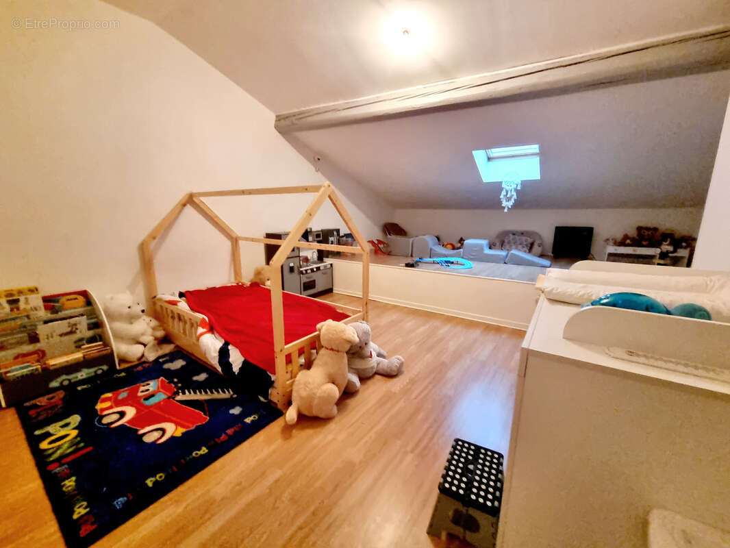 Appartement à HOEVILLE