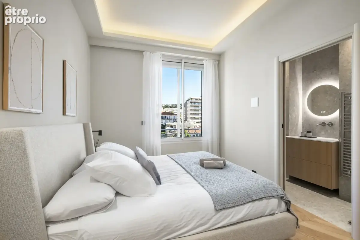 Croisette: Superbe 4P étage élevé, vue mer et port Canto - photo 5