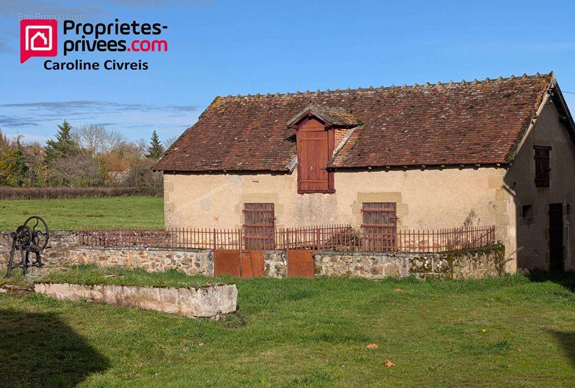 Propriété : maison de maitre avec ferme attenante + 5 hectares de prés - photo 16