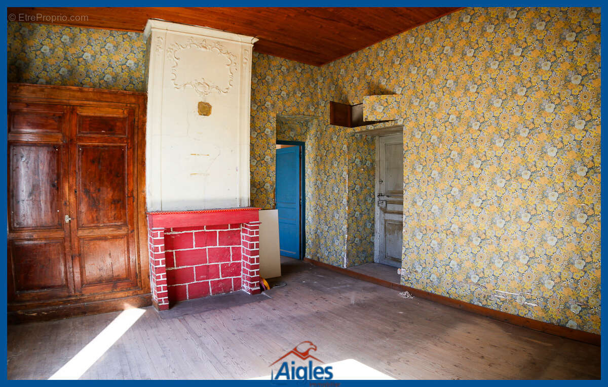 Maison à NESCHERS