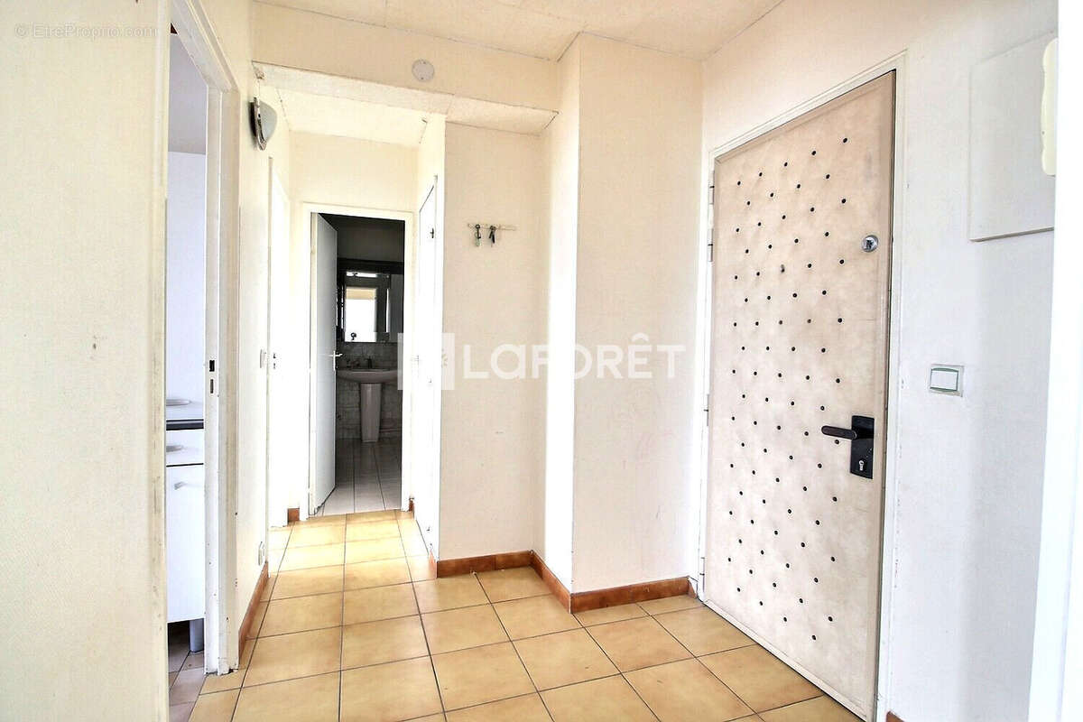 Appartement Colombes 3 pièce(s) 70 m2 - photo 6
