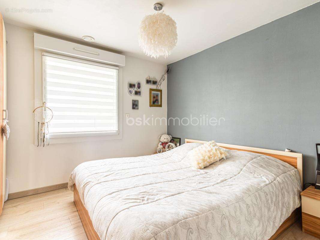 Maison sur sous-sol avec un réel potentiel ! - photo 8
