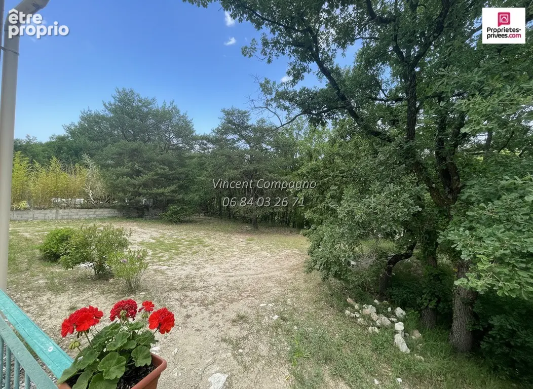 Villa plain-pied, terrain 1 200 m² - photo 5