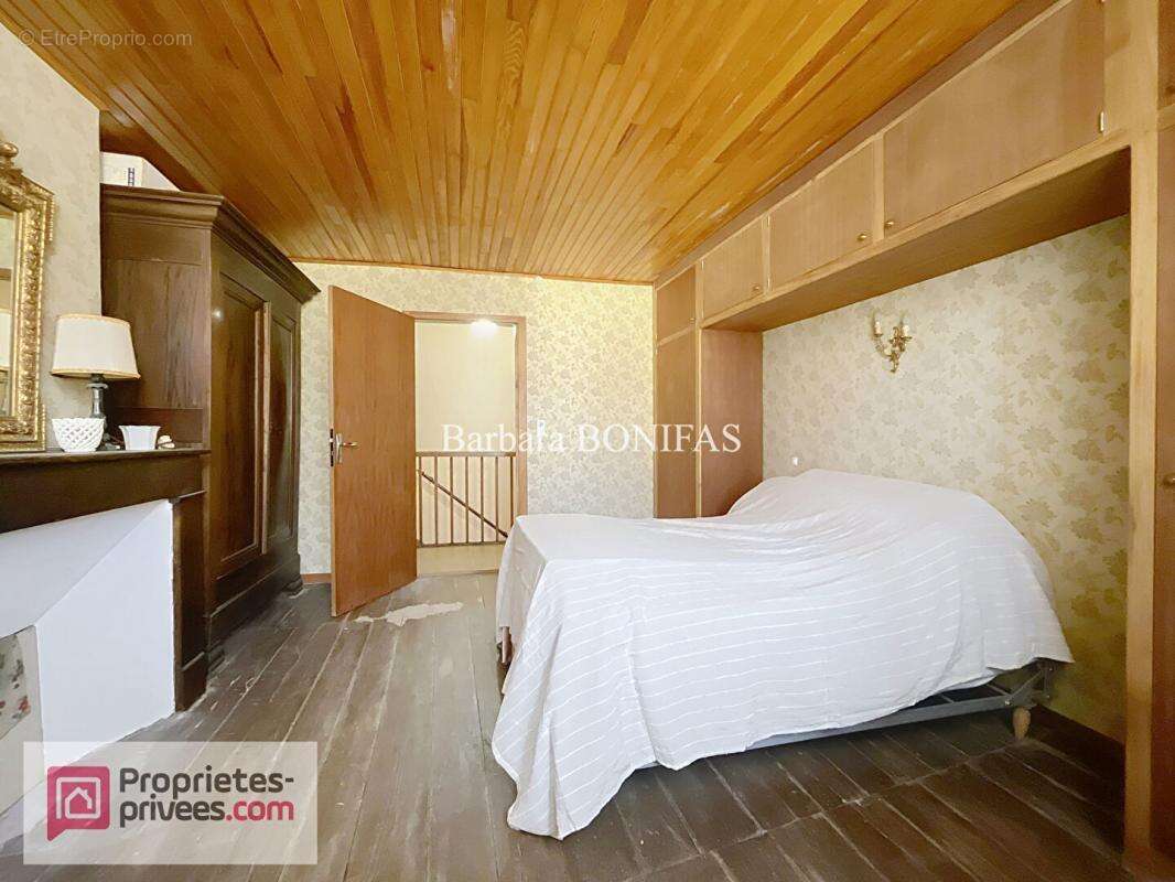 Maison à SAINT-SULPICE