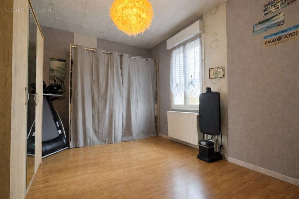 Maison à CIRY-LE-NOBLE