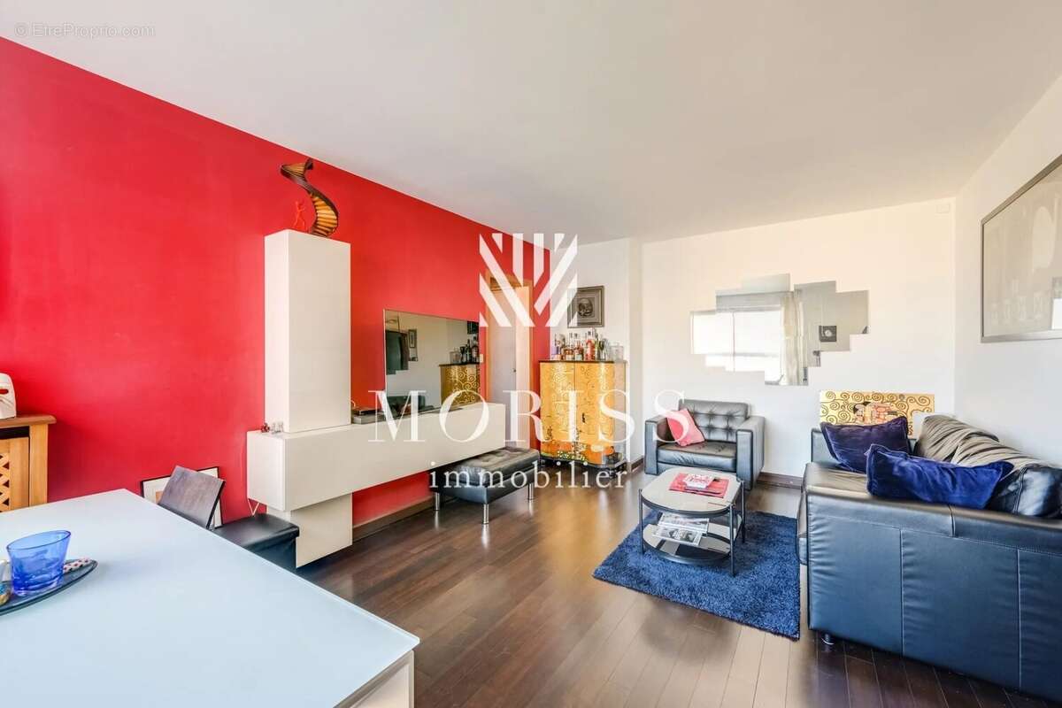 Appartement à PARIS-11E