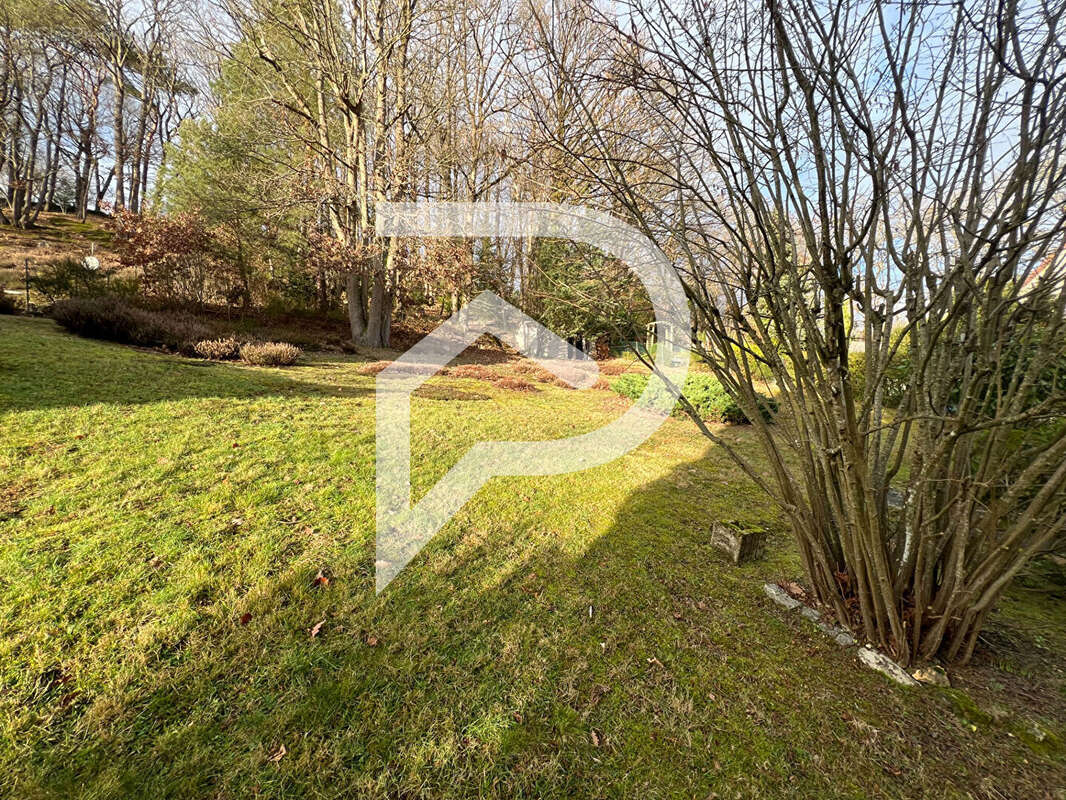 Maison à LEVIS-SAINT-NOM