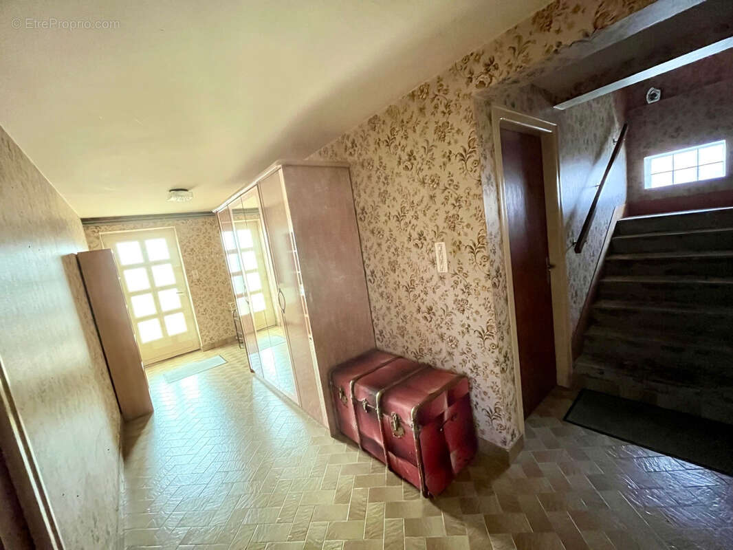 Maison à COGNAC-LA-FORET