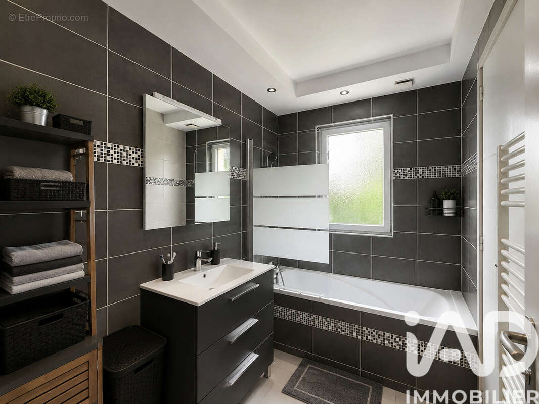 Maison 132 m² à Reux  - photo 5