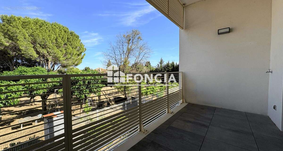 A vendre grand studio lumineux dans residence recente - photo 6
