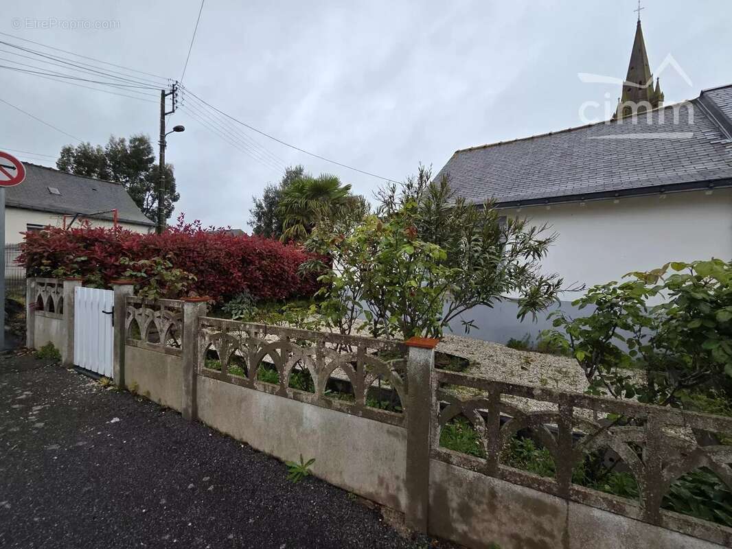 Maison à LES TOUCHES