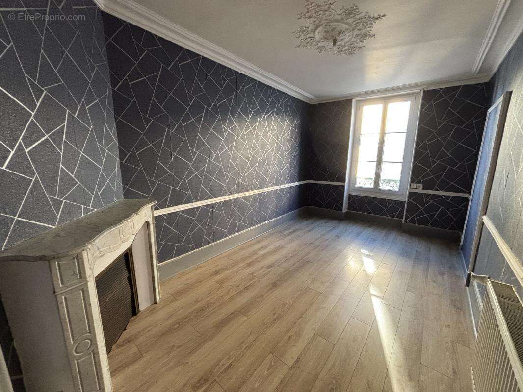 Maison à MORTREE