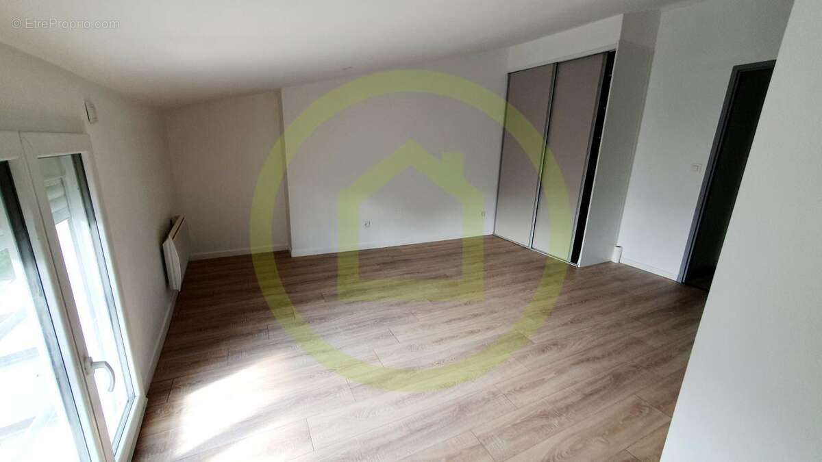 Maison à SAINT-JORY