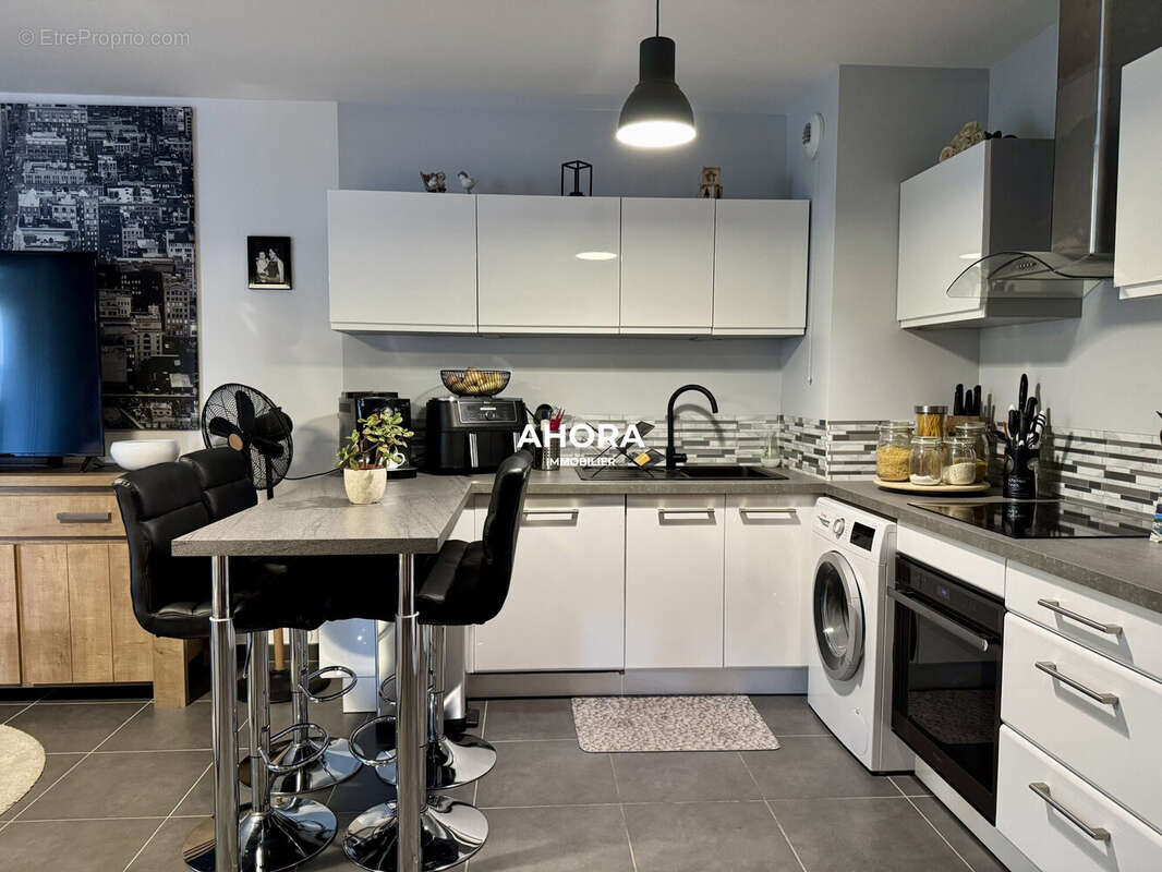 Appartement à MARSEILLE-9E