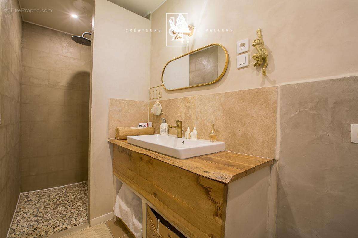 Appartement à MARSEILLE-13E