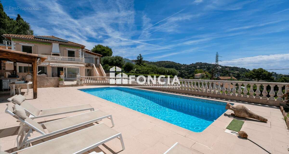 Nice St Pancrace - Villa 152 m² vue mer panoramique, 2 logements indépendants, piscine, DPE B - photo 17