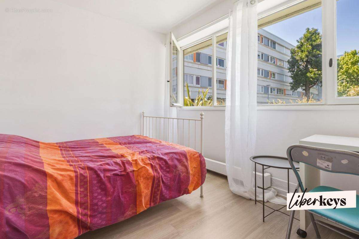 Appartement T4 avec balcon et parking quartier Bellevue - photo 5