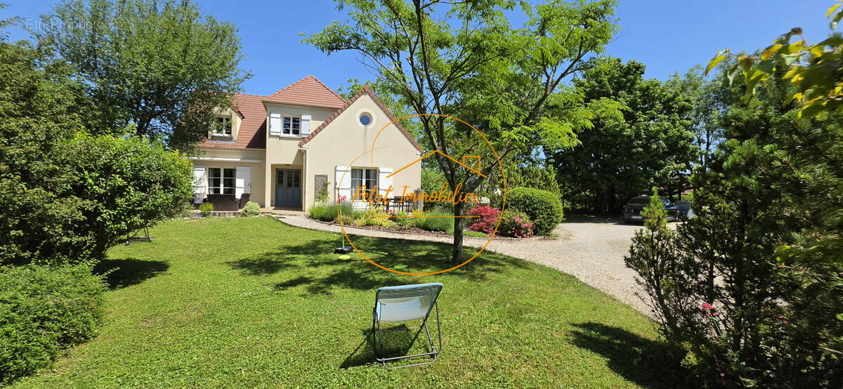 Maison à BEAUGENCY
