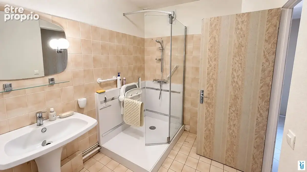 Appartement 3 pièces 67 m² à vendre à Bonsecours (76240) - photo 10