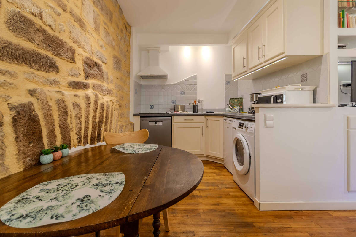 Appartement à SARLAT-LA-CANEDA