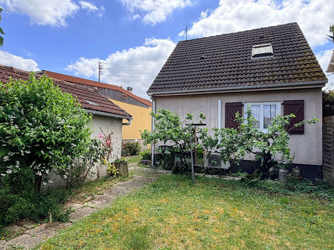 Maison à FRANCONVILLE