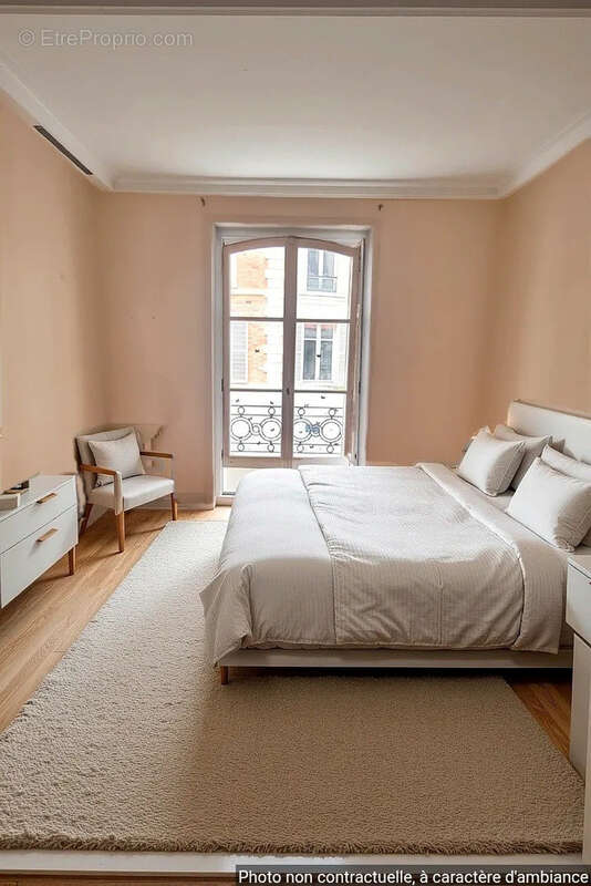 Appartement à PARIS-16E