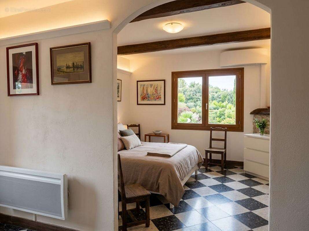 Maison de village en pierre avec cour, terrasses et vue panoramique - photo 7