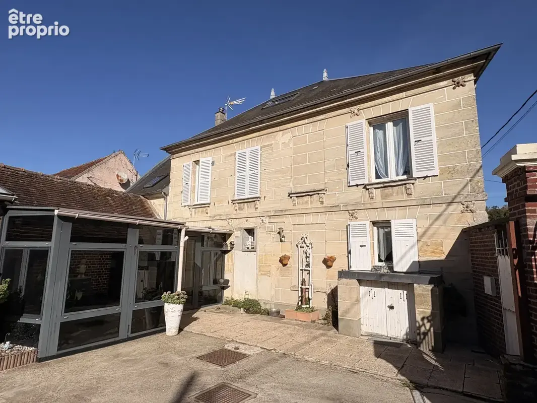 Maison à SAINT-CREPIN-IBOUVILLERS