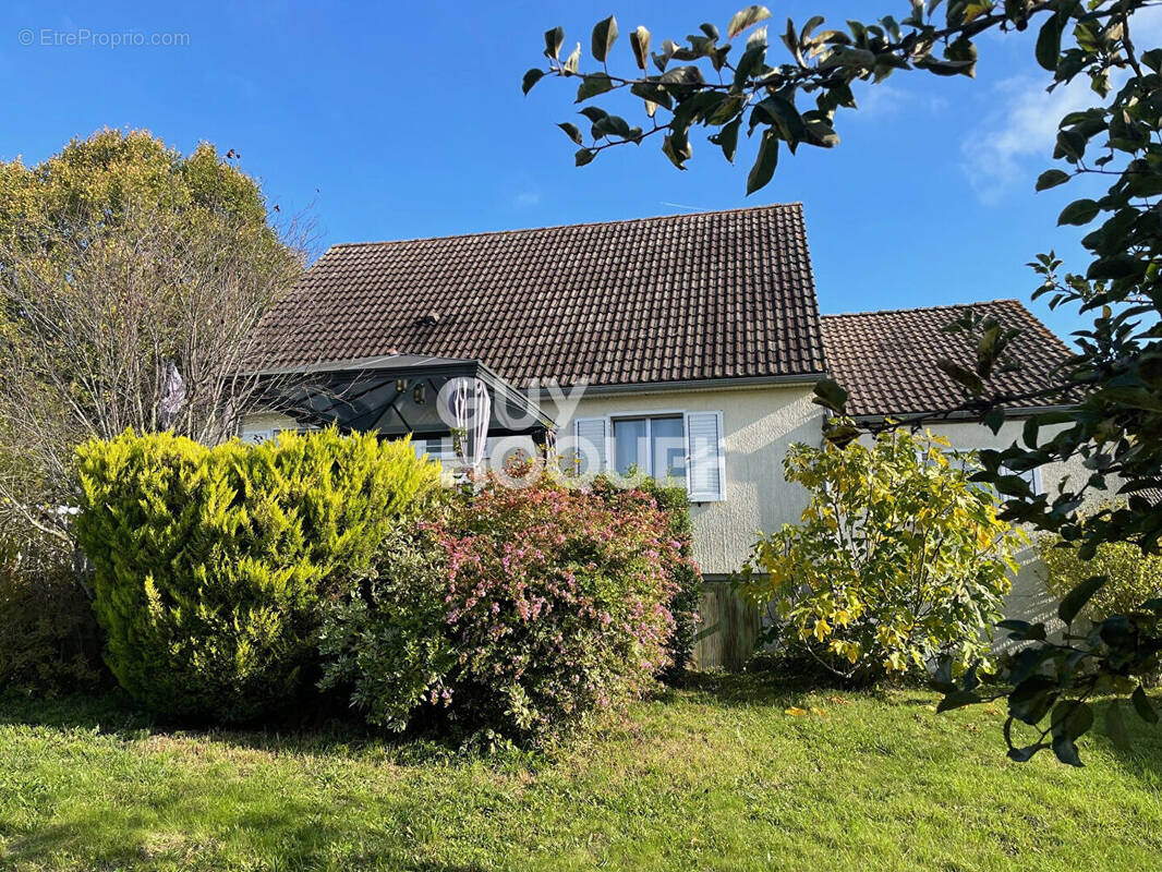 Maison à MALESHERBES