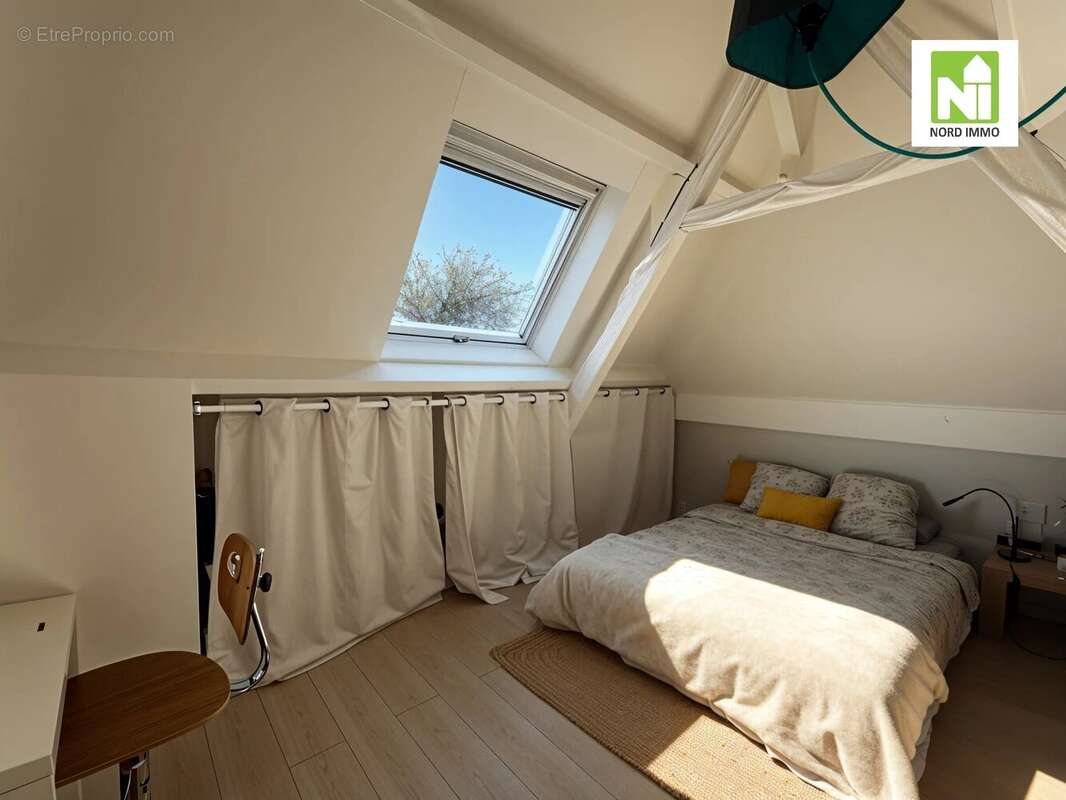 Semi plain pied - 180 m² - T5 - photo 12