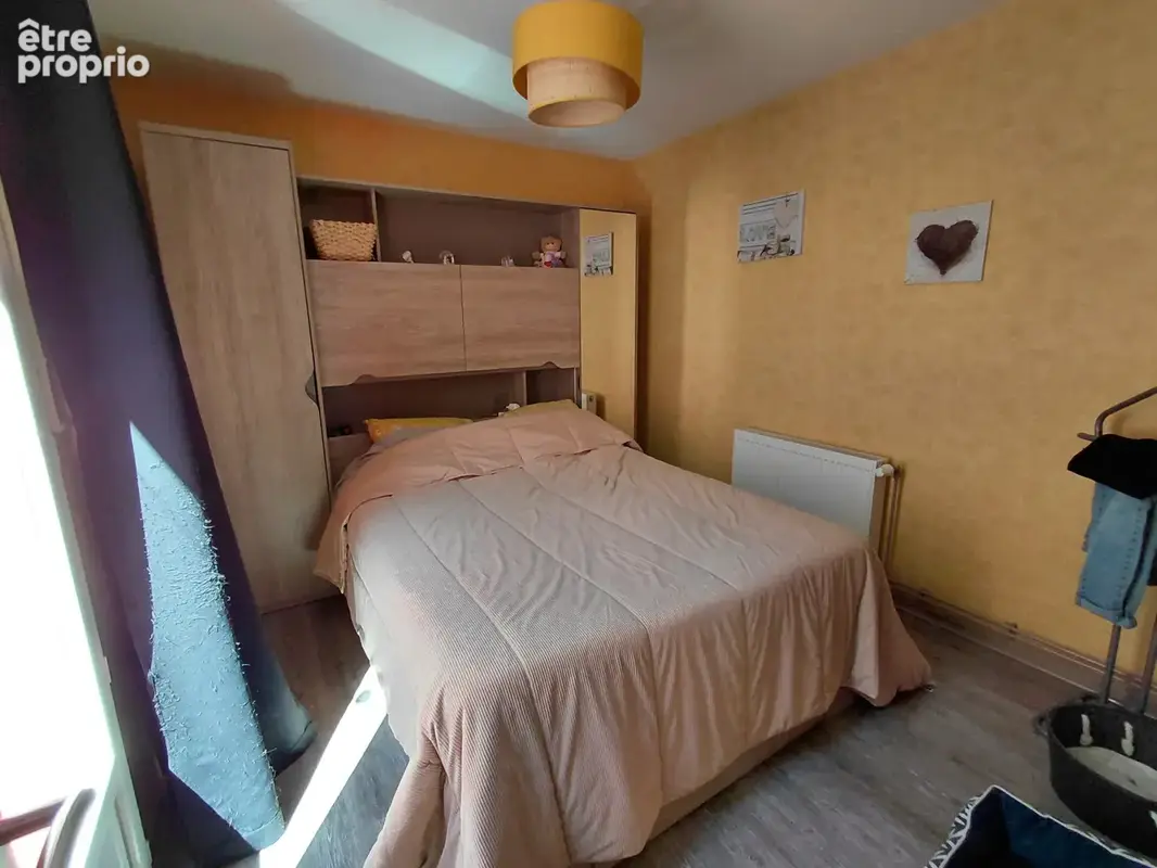 En hyper-centre de La Flèche...avec une chambre de plain-pied ! - photo 6