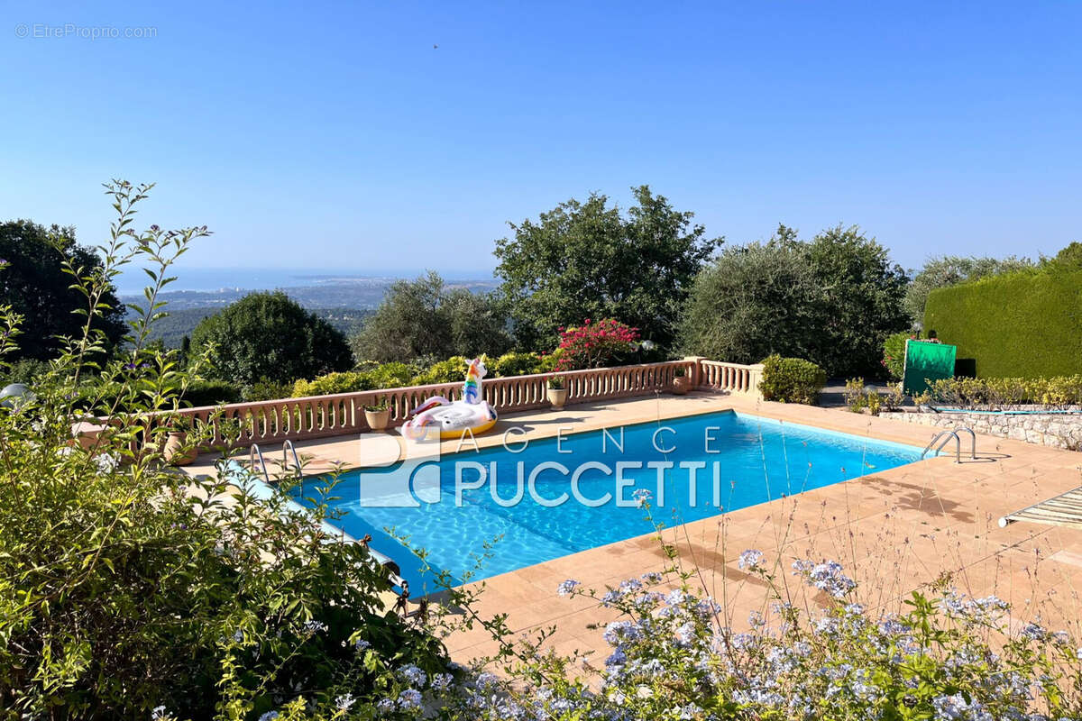 Maison 221 m² à Vence  - photo 7