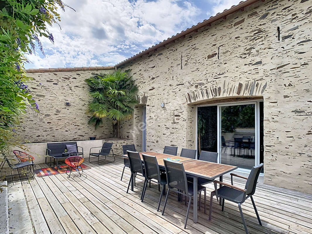 Maison à GESTE