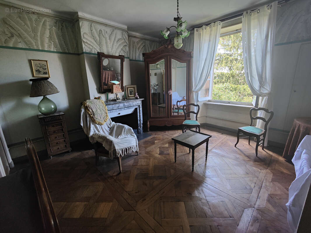 Maison à PAULHAGUET