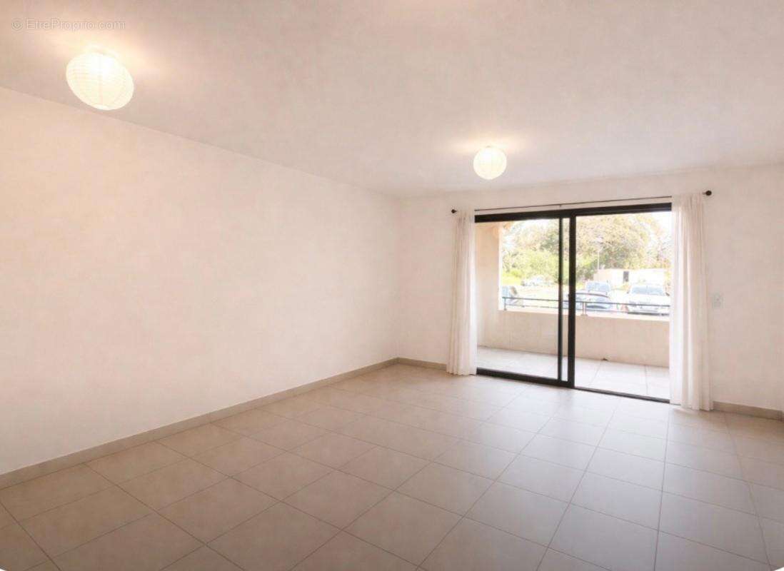 Appartement à PORTO-VECCHIO