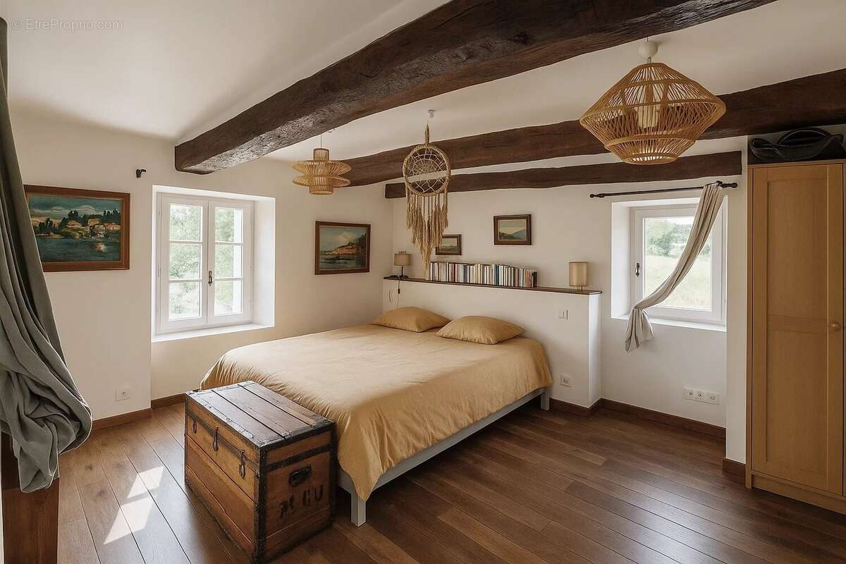 Maison à FORCALQUIER