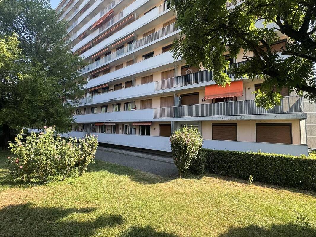 n°11 - Appartement à FONTAINE