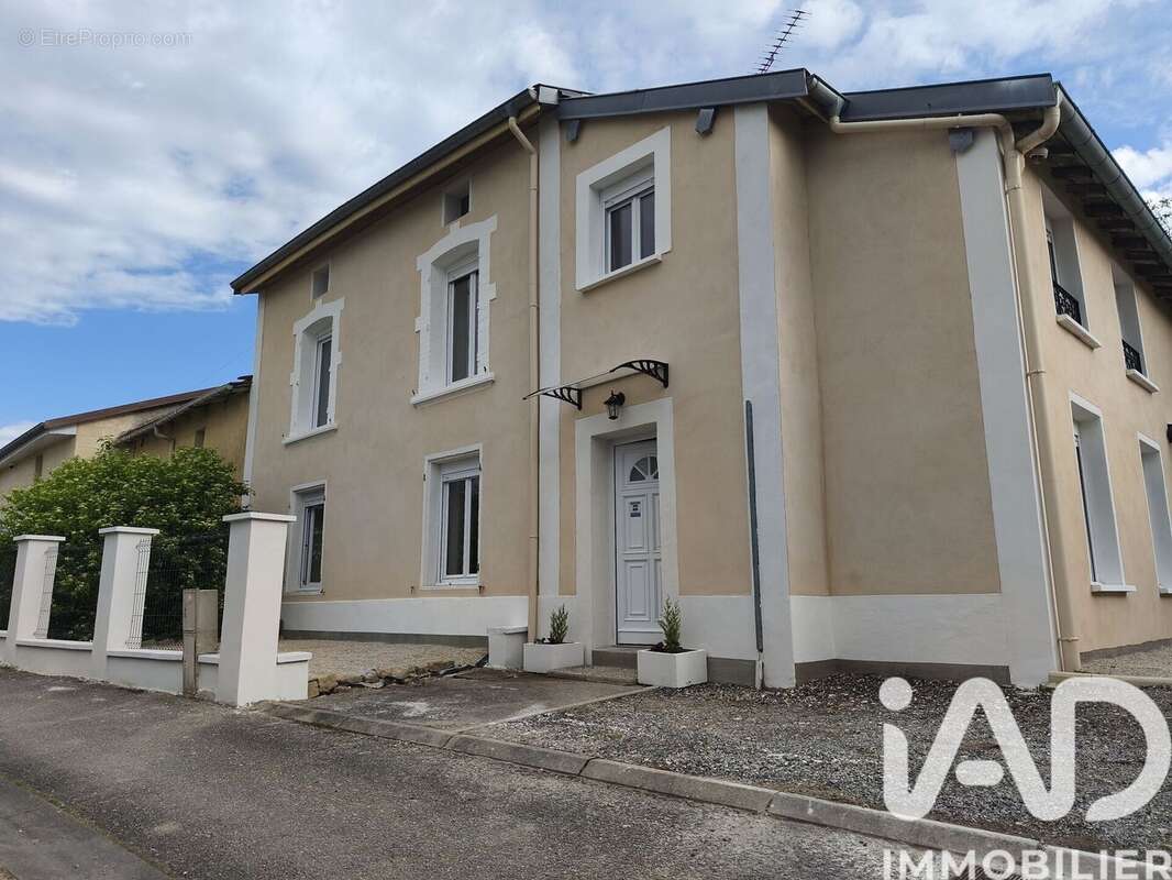 Photo 2 - Appartement à HOUECOURT
