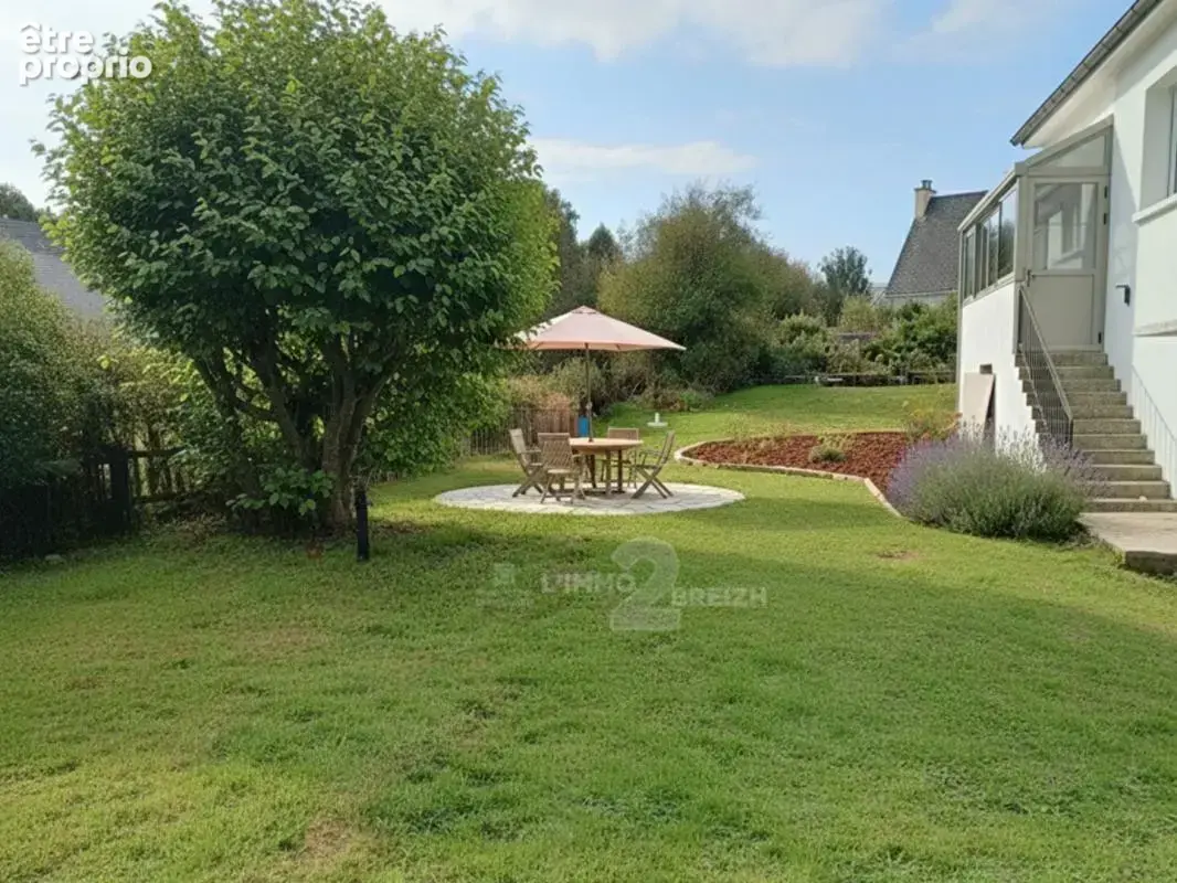 Studio meublé de 19,40 m² avec mezzanine, loué, en rez-de-chaussée · Camors (56) - photo 2